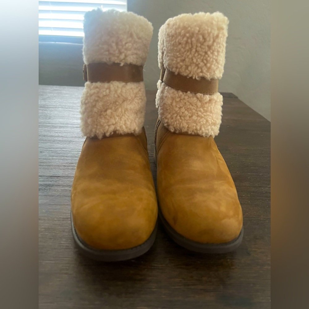 UGG Blayre II Ches